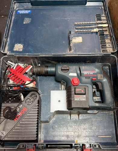 Bosch hammer drill - drill, gbh24
